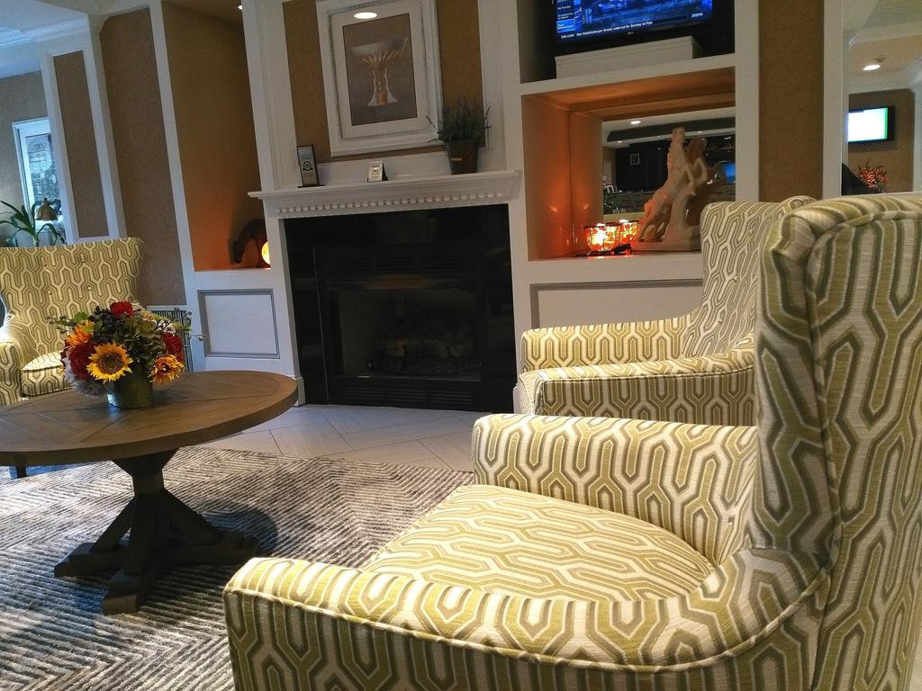 The Wilshire Grand West Orange