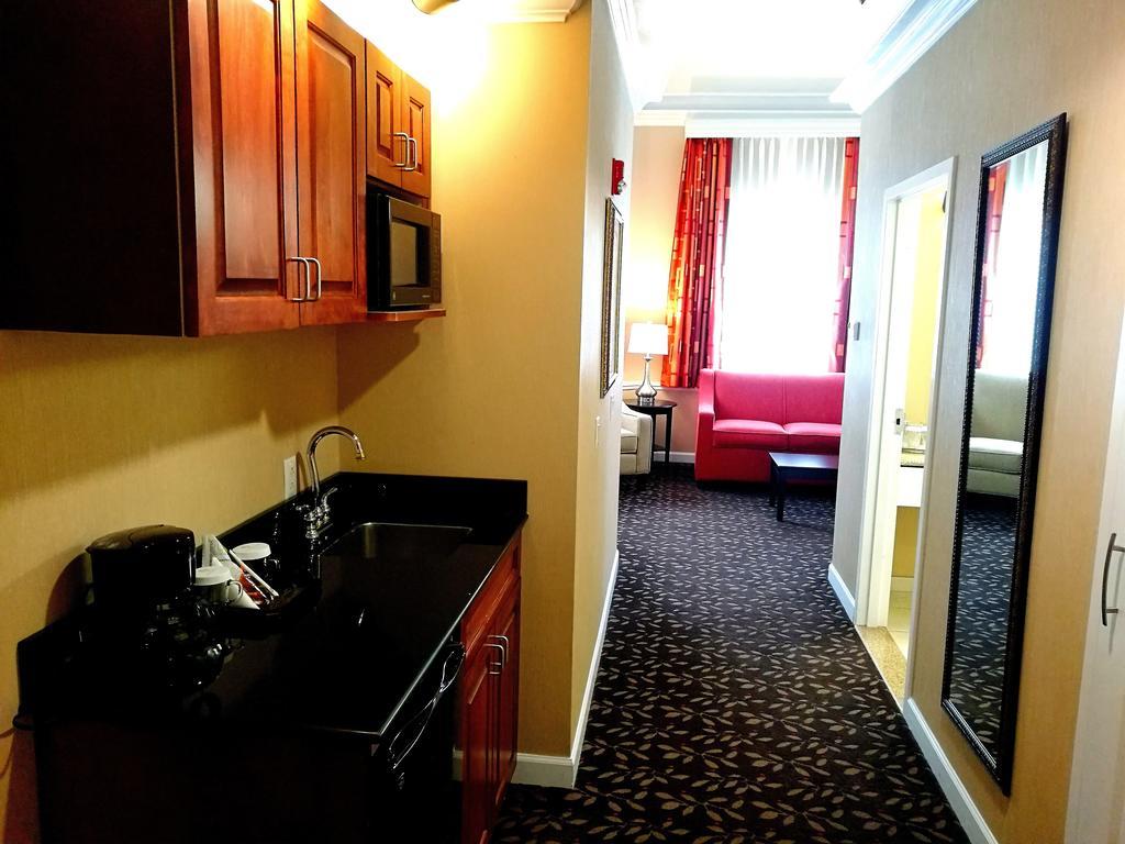 Hotel The Wilshire Grand West Orange