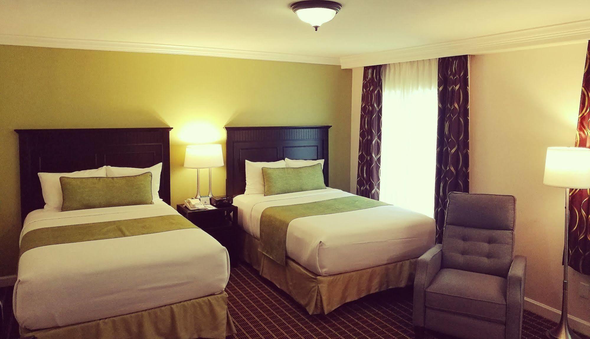The Wilshire Grand Hotel West Orange