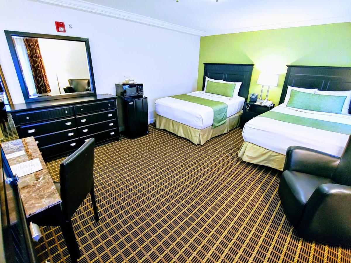 Hotel The Wilshire Grand West Orange
